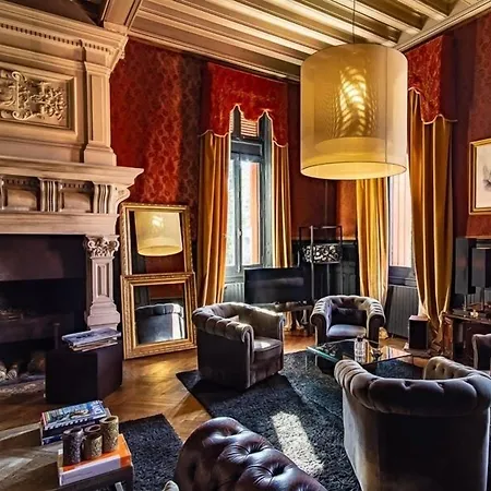 Couette-café Château La Thuilière