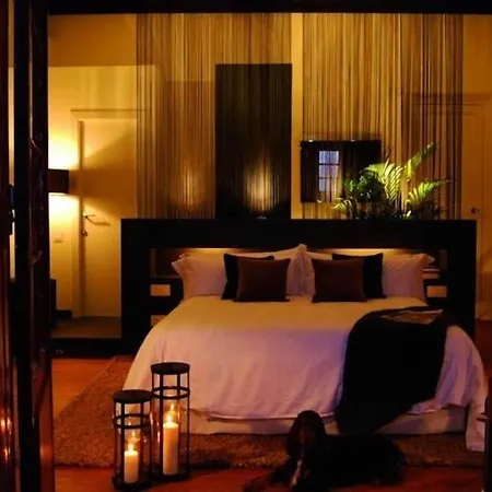 Château La Thuilière Couette-café Saint-Front-de-Pradoux