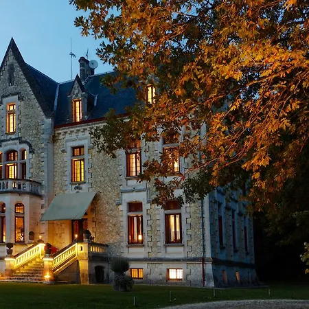 Château La Thuilière Couette-café *