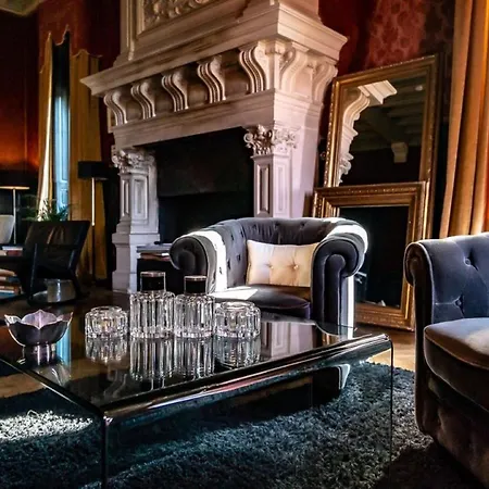 Château La Thuilière Couette-café *