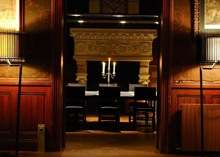 Chateau La Thuiliere Bed & Breakfast Saint-Front-de-Pradoux