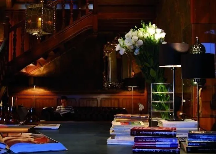 Bed & Breakfast Chateau La Thuiliere Saint-Front-de-Pradoux