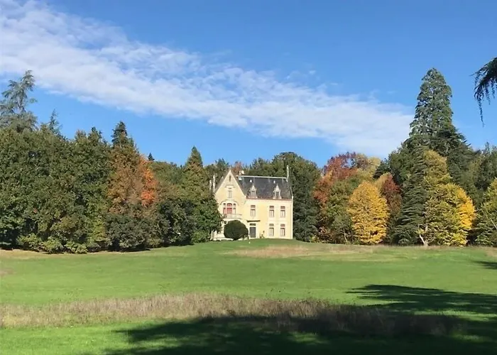 Bed & Breakfast Chateau La Thuiliere Saint-Front-de-Pradoux