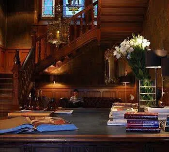 Chateau La Thuiliere 4* Saint-Front-de-Pradoux