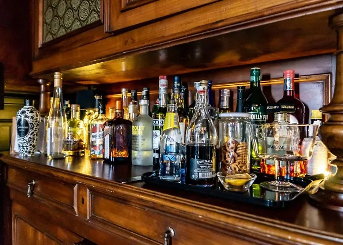 Bed & Breakfast Chateau La Thuiliere Saint-Front-de-Pradoux