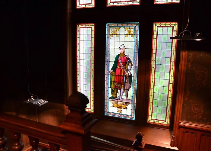 Chateau La Thuiliere 4* Saint-Front-de-Pradoux